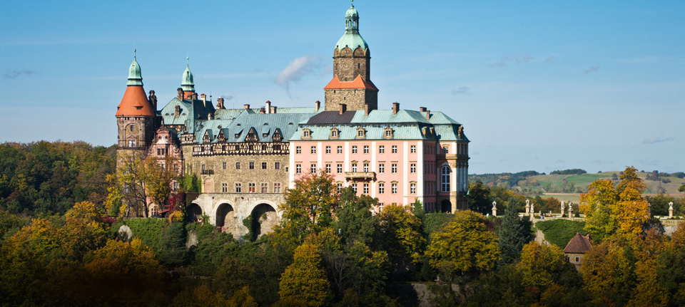 home-slide-ghostsofwar-back